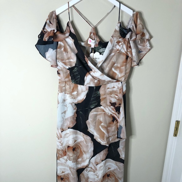 Floral Maxi Dress - NEW!